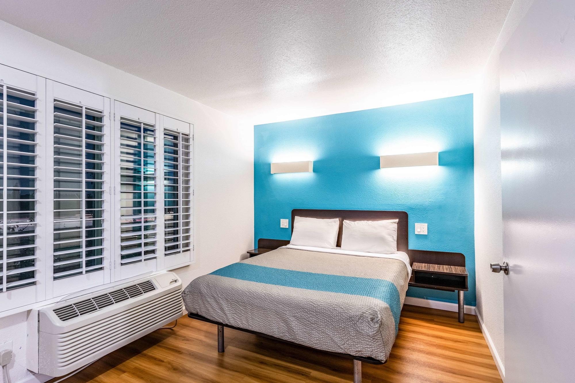 Motel 6-Fountain Valley, Ca - Huntington Beach Area Εξωτερικό φωτογραφία