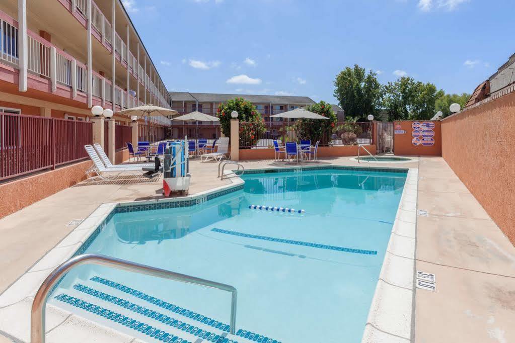 Motel 6-Fountain Valley, Ca - Huntington Beach Area Εξωτερικό φωτογραφία